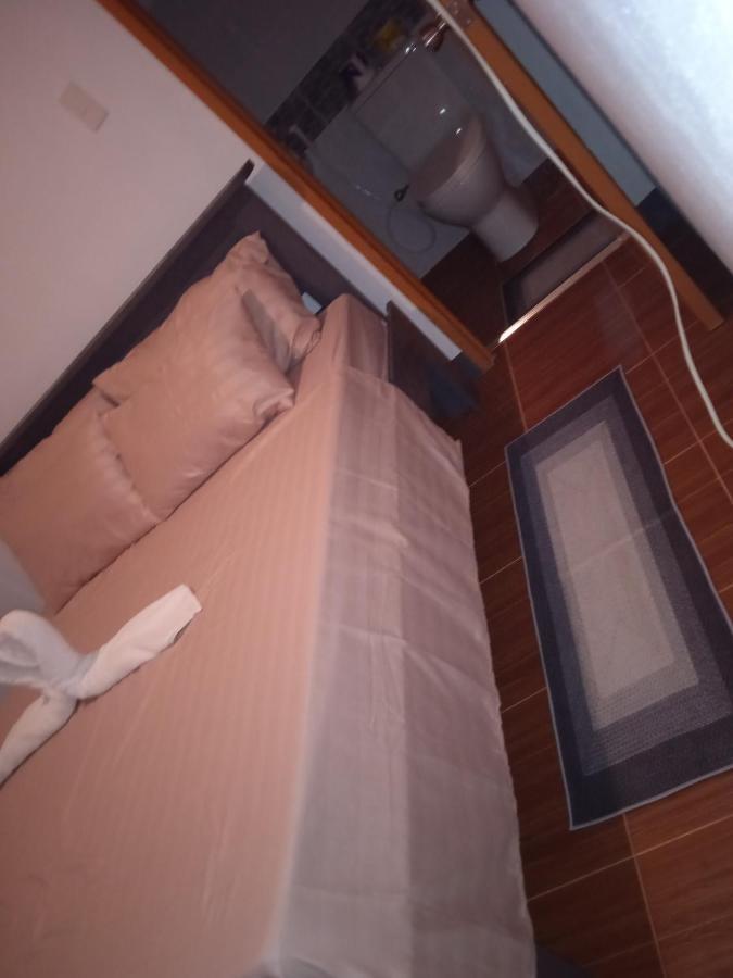 Sarah'S Garden Bnb & Spa Clarin  Luaran gambar