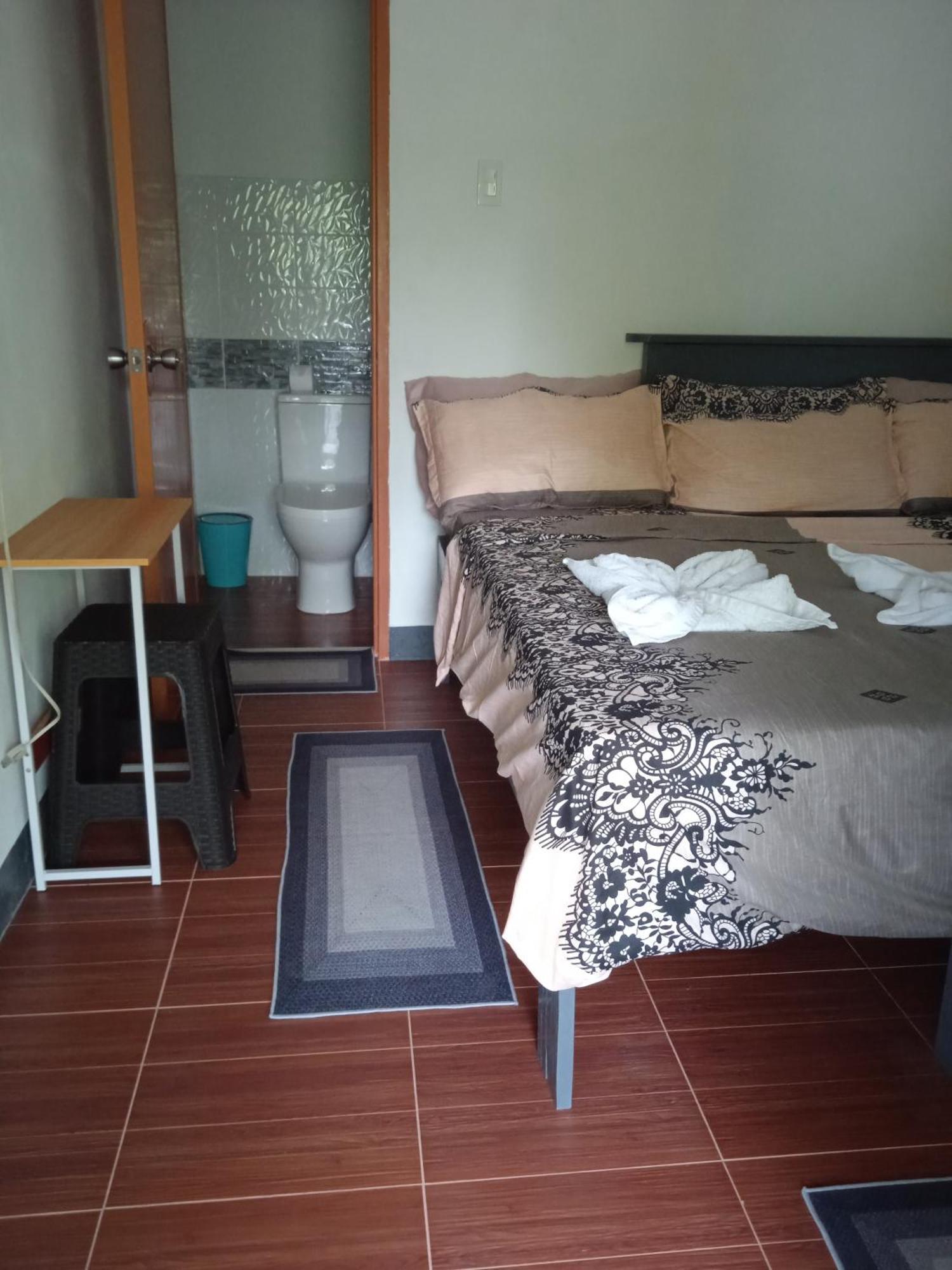 Sarah'S Garden Bnb & Spa Clarin  Bilik gambar
